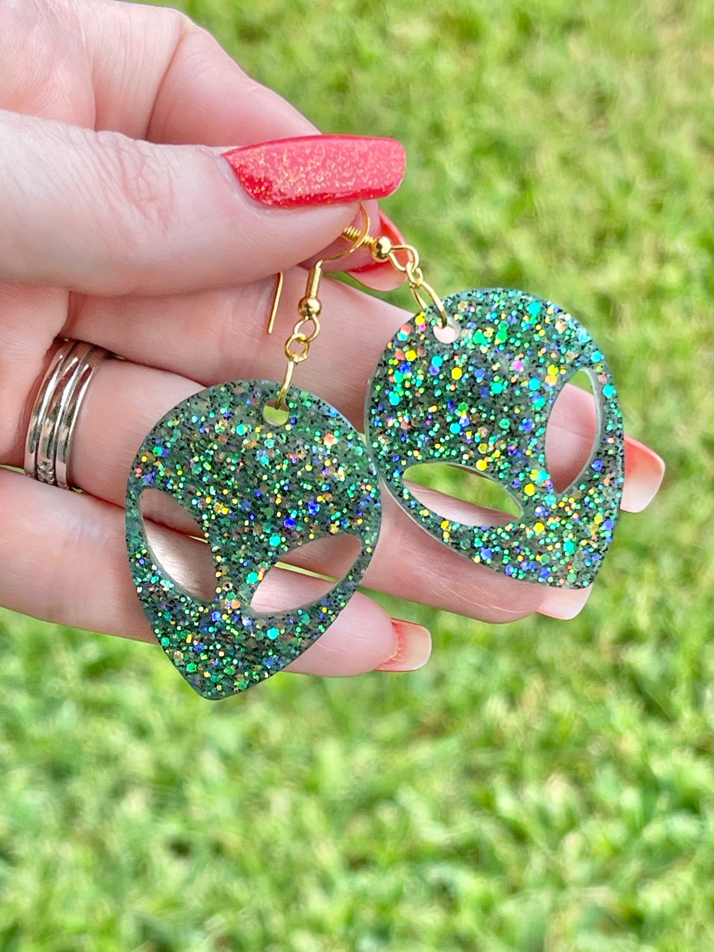 Alien resin earrings - sparkly alien earring - handmade jewelry