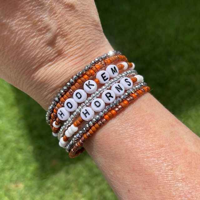 Personalized 7 loop Game Day Beaded memory wire wrap bracelet with School/team name/choice of word(s) - Custom stacked bracelet bundle