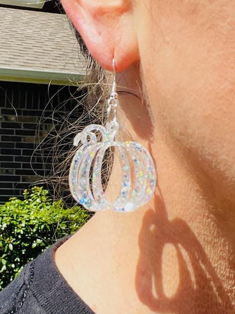 Princess pumpkin earrings - Super lightweight glitter resin earrings - handcrafted