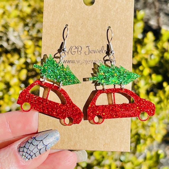 Lightweight Car carrying Christmas tree Glitter resin earrings