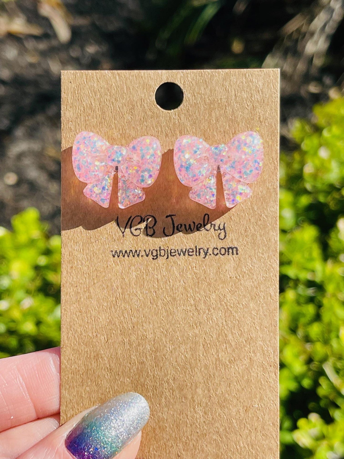 Premium Bow stud earrings - Multiple colors available - Glitter resin handmade jewelry