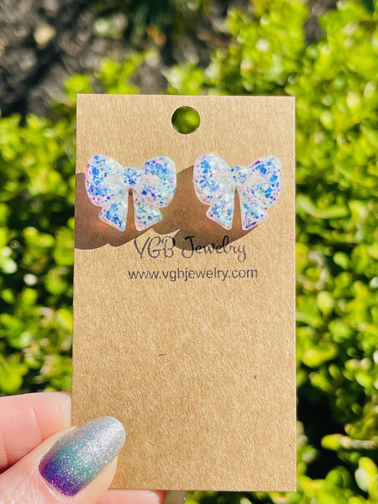 Premium Bow stud earrings - Multiple colors available - Glitter resin handmade jewelry