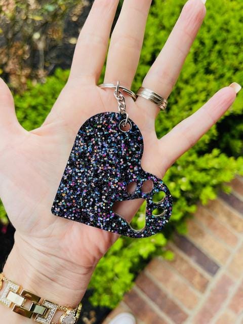 Heart resin keychain with paw cutout - custom colors available