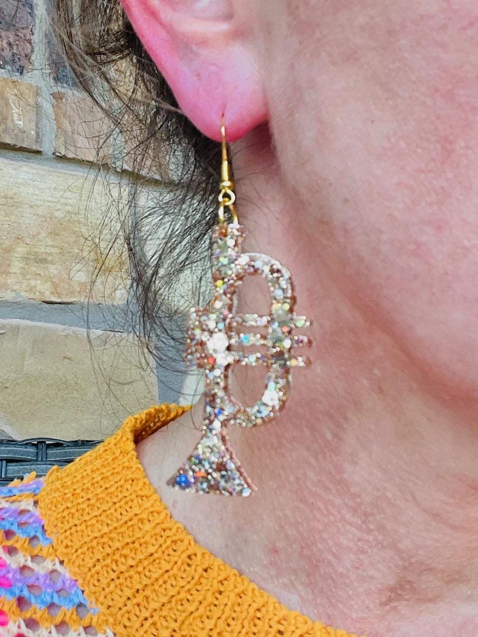 Trumpet resin earrings - handcrafted - handmade jewelry