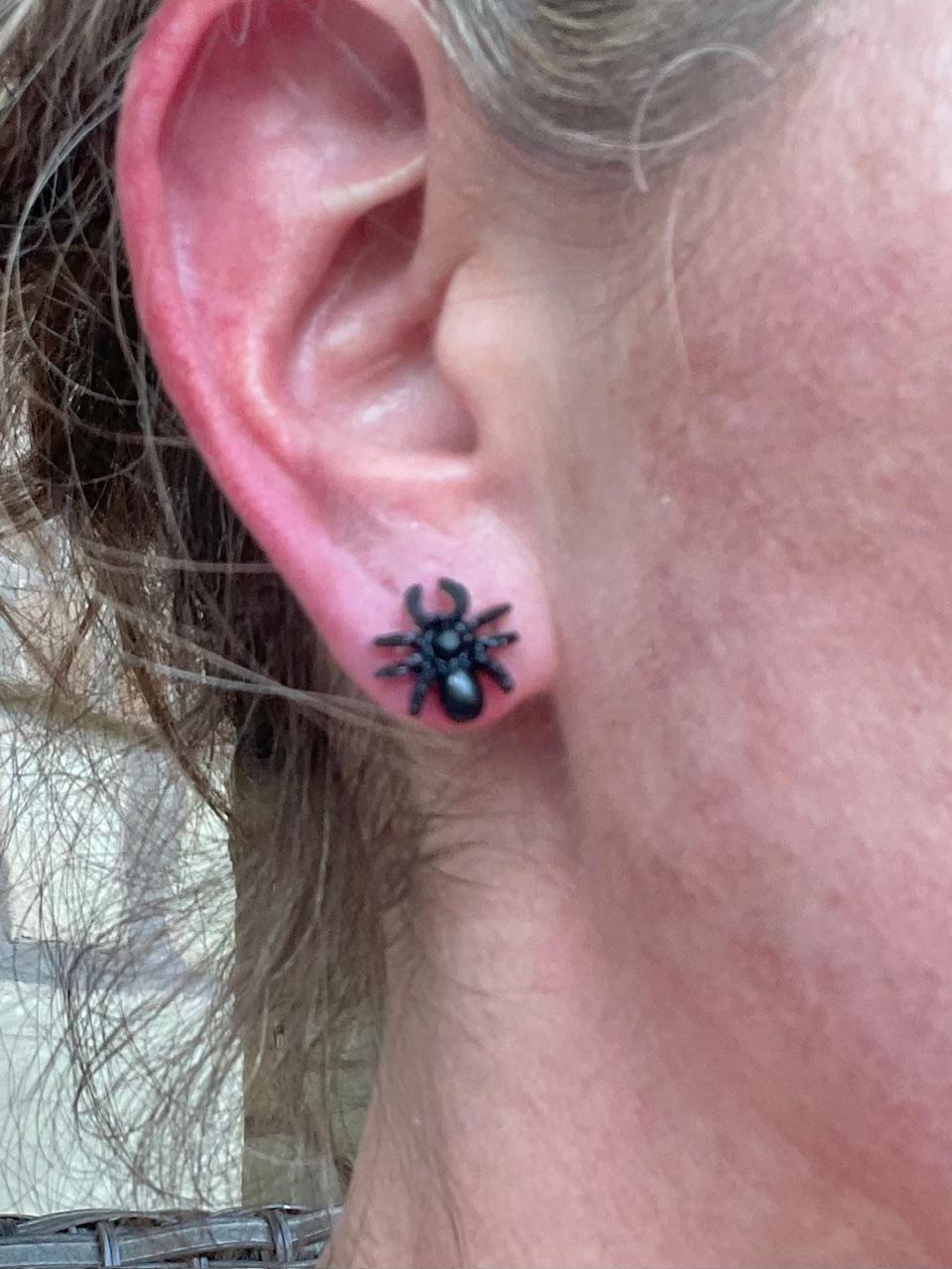 Black Glitter bug Stud Earrings – Creepy Cute Halloween Jewelry – Small Resin Bug Earrings for Costume or Everyday