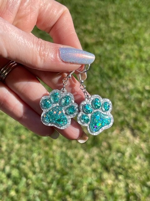 Paw print resin earrings - School spirit