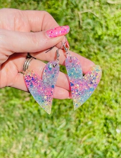 Heart Glitter resin earrings