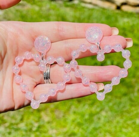 Open bead-look Heart glitter resin earrings