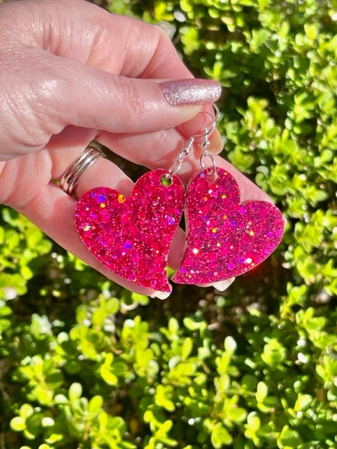 Heart glitter resin earrings in Berry