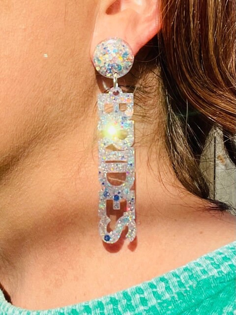 Bride's Maid word glitter resin earring