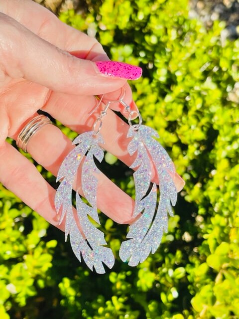 Feather glitter resin earrings