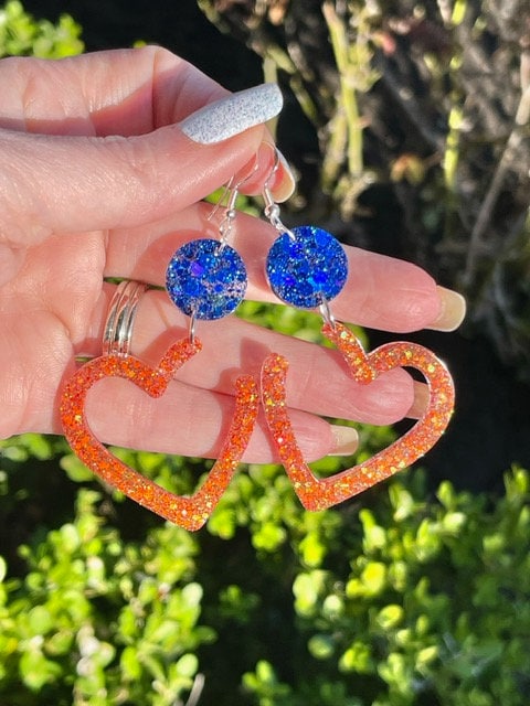 Houston Astros Dangle Heart glitter resin earring