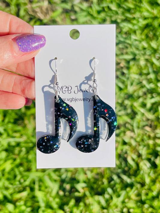 Music notes/Treble Clef resin earrings - handcrafted - custom colors available - handmade jewelry