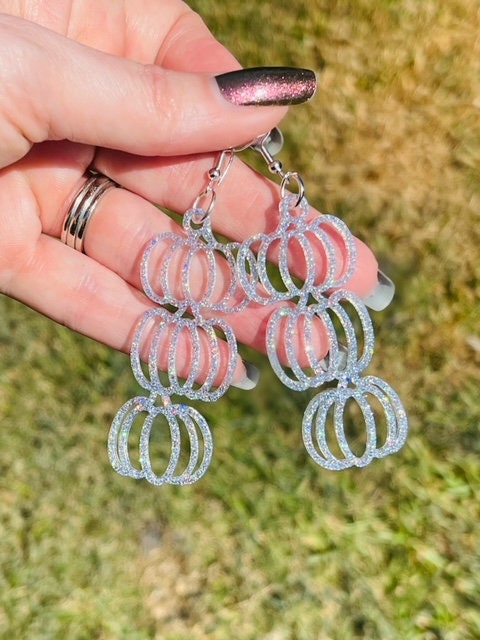 Super lightweight pumpkin stack earrings - Halloween glitter resin earring - fall pumpkin - handmade jewelry