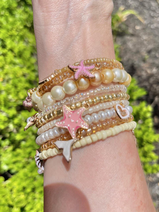 Beachy hand-beaded memory wire wrap cuff bracelet - Ocean-inspired charm bracelet Beige & Pink