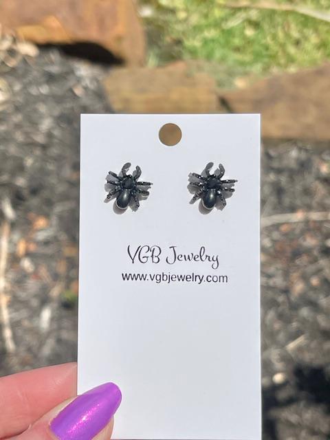 Black Glitter bug Stud Earrings – Creepy Cute Halloween Jewelry – Small Resin Bug Earrings for Costume or Everyday