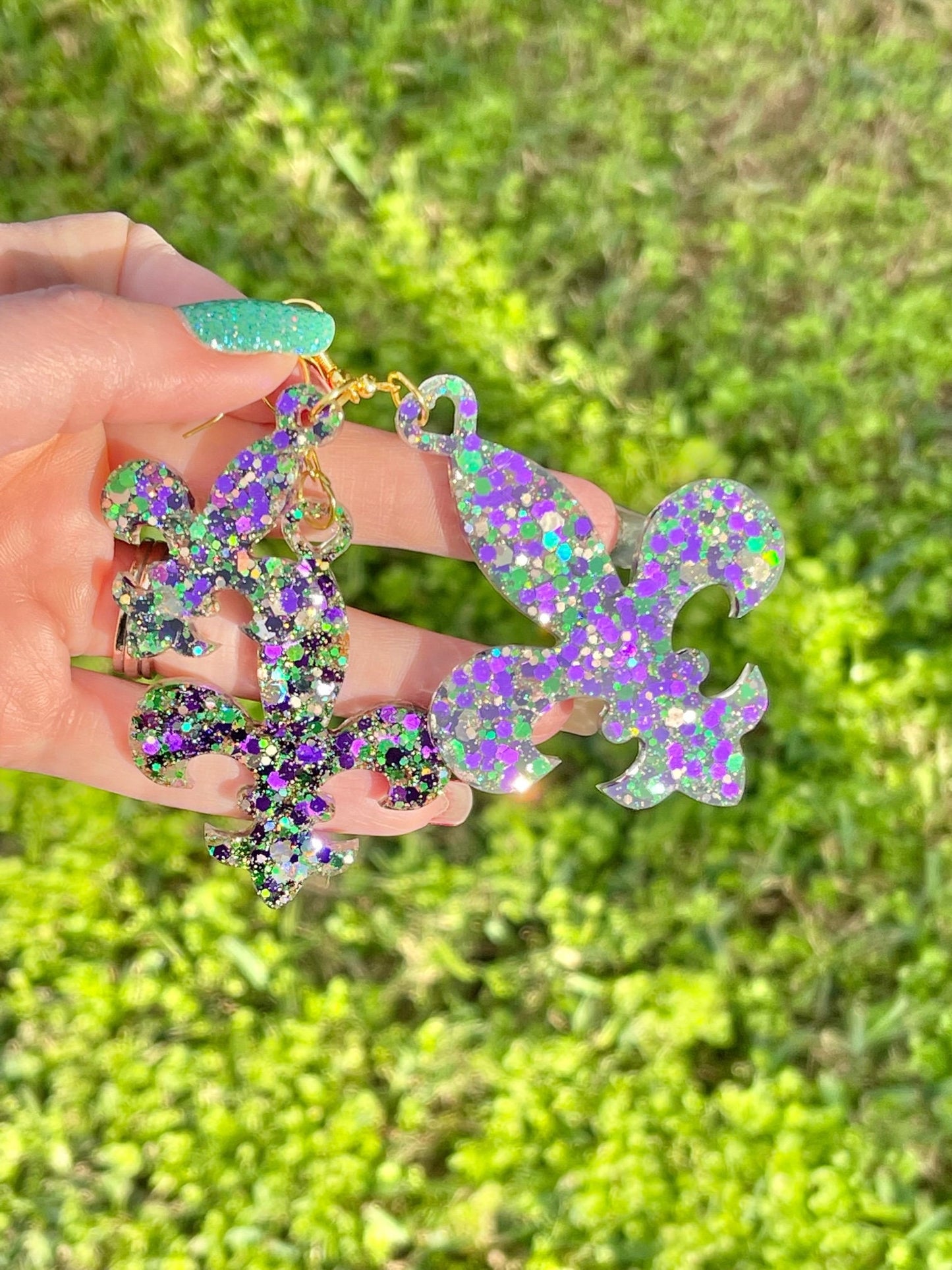 Fleur de lis Mardi Gras resin earrings - Fat Tuesday - handcrafted - 3 sizes