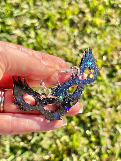 Mardi Gras Mask resin earrings - Fat Tuesday - handcrafted