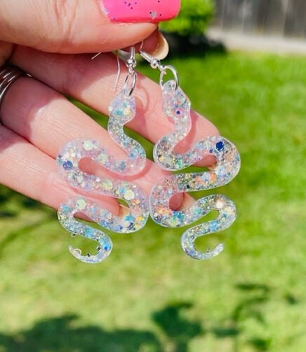 Super light slithering snake earrings - Reputation snake earring