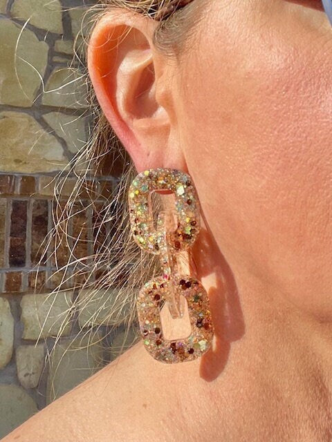 Chain link glitter resin statement earrings